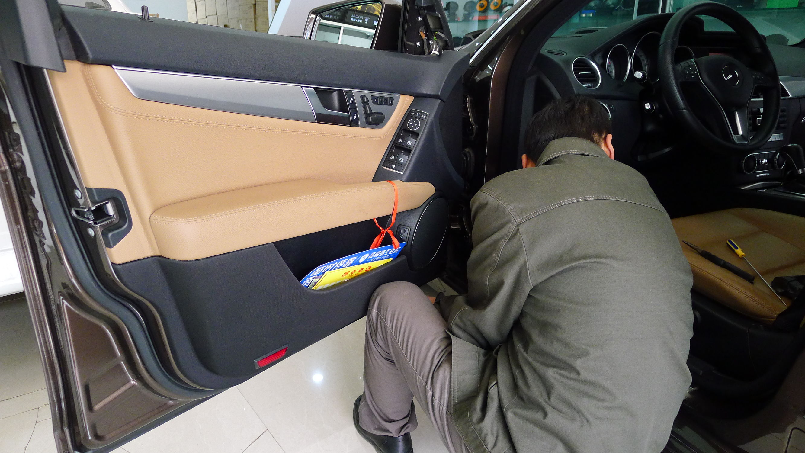 奔驰c200瓦罐旅行,奔驰c200瓦罐新款