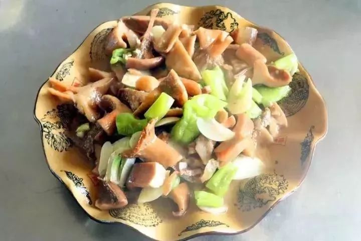 深藏民间的10多家老店，老丽江人集体的回忆，多少米其林都比不上