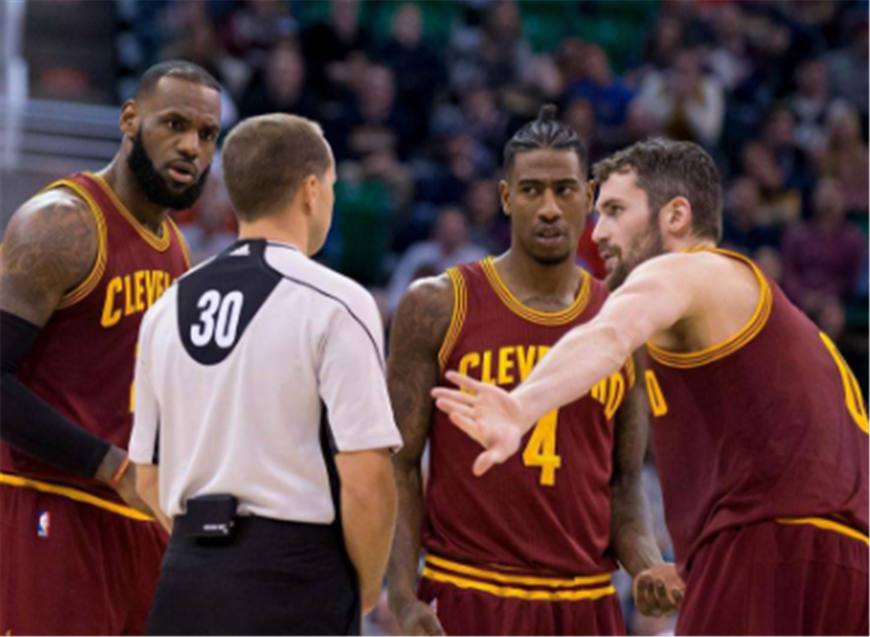 不吹不黑下一句,不吹不黑前面一句