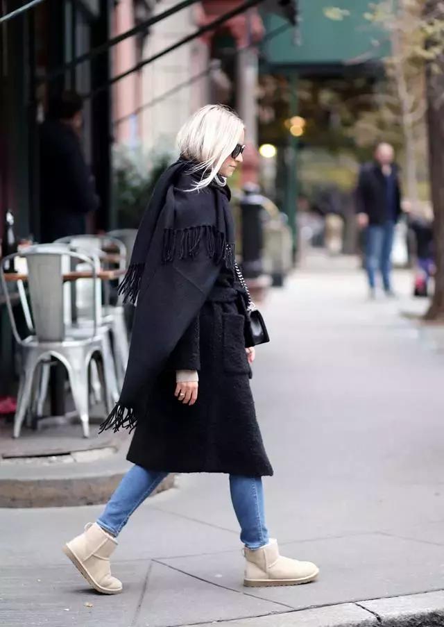 周冬雨雪地靴怎么搭配裤子,谁说雪地靴不好搭配