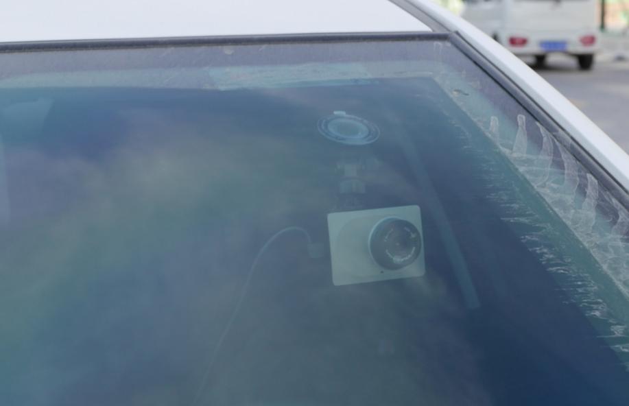 买车载行车记录仪需要注意什么,行车记录仪需要带几个