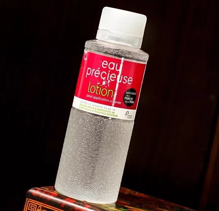 这些年令人惊艳的化妆品包装,日本大牌化妆品包装都好简单