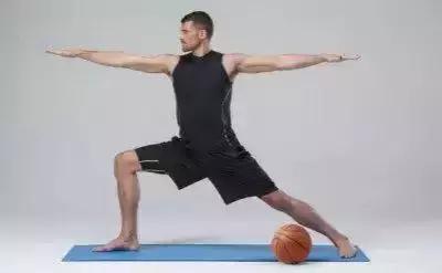 这些出色的男人们,如何谈论瑜伽?