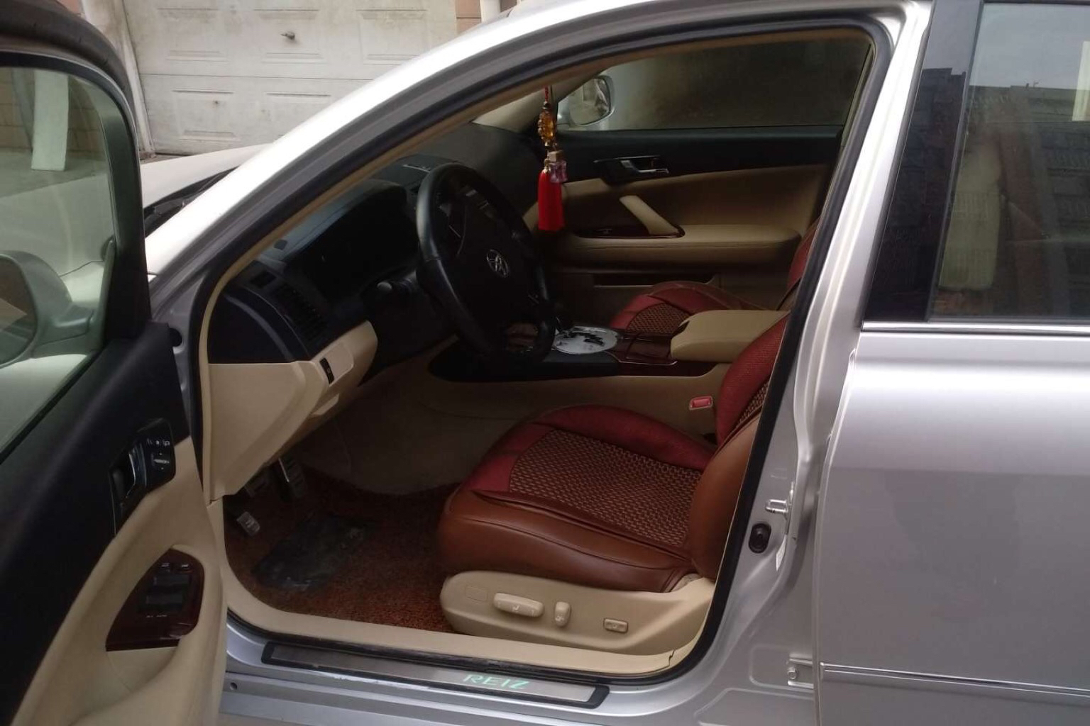 十万淘车,绝版丰田锐志v6