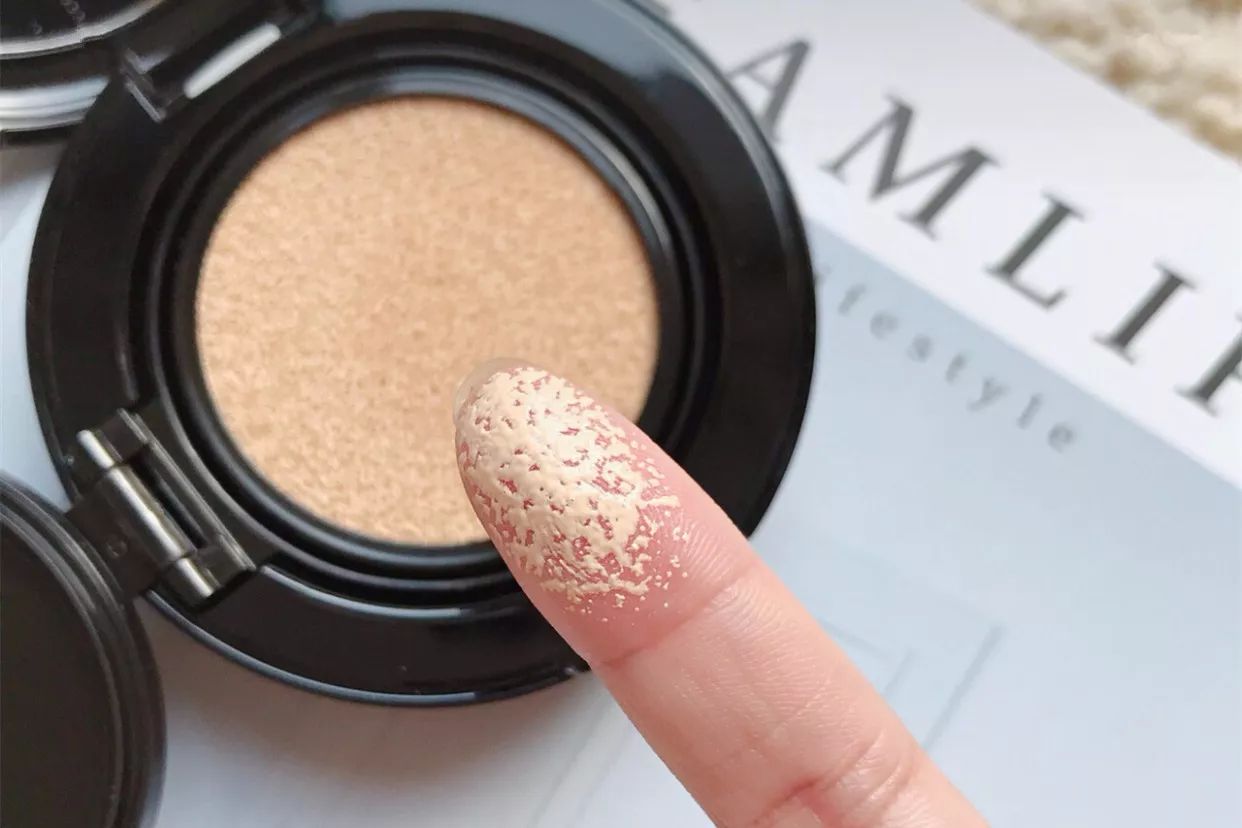 王鸥用什么化妆品代替,王鸥粉底液