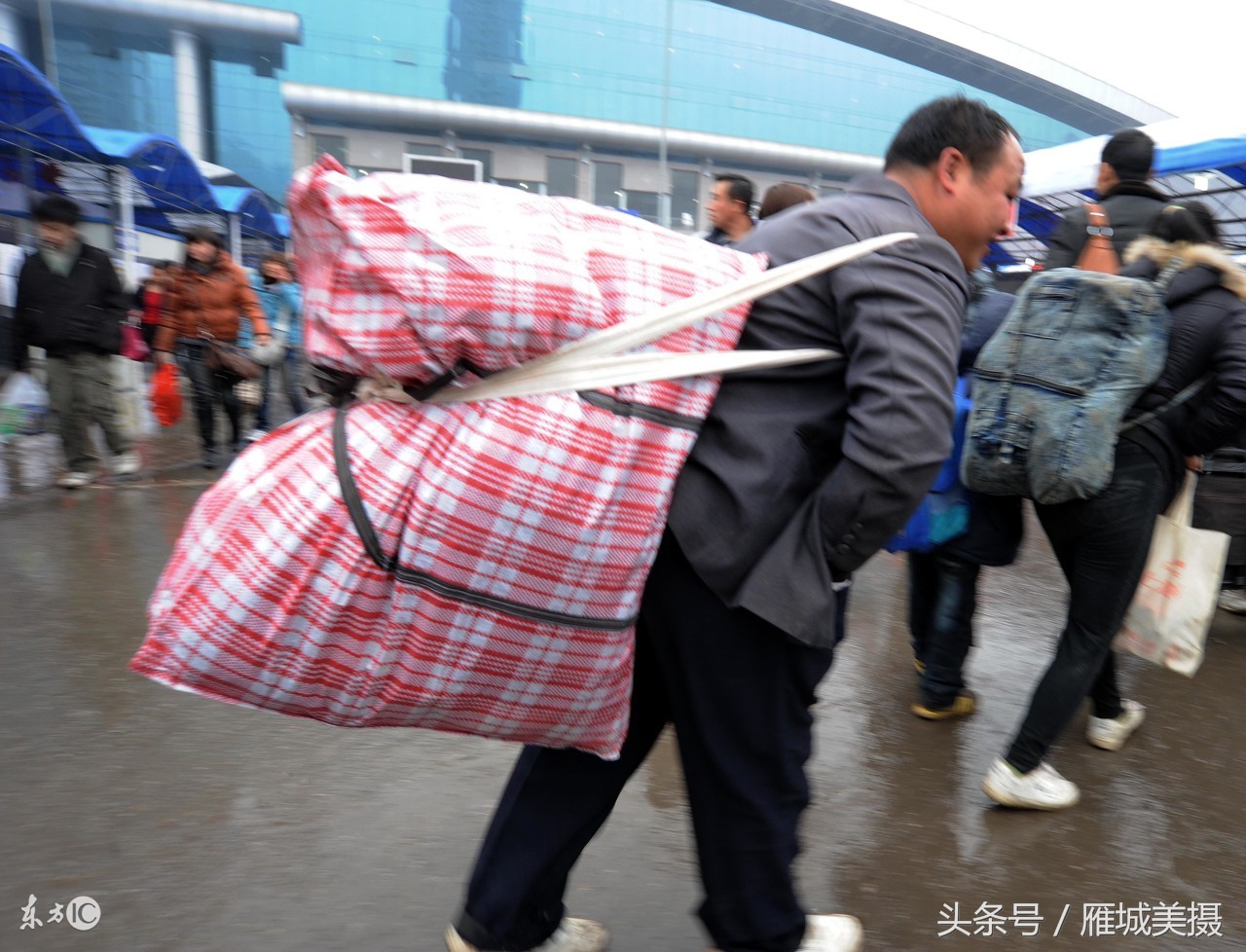 古诗中的“春运”：没有飞机、高铁的时代，回家过年是件奢侈事儿