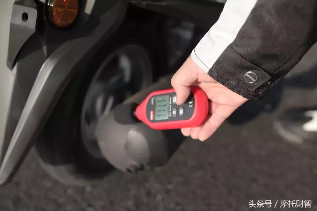 铃木瑞梦6980元,铃木瑞梦125对比瑞彩