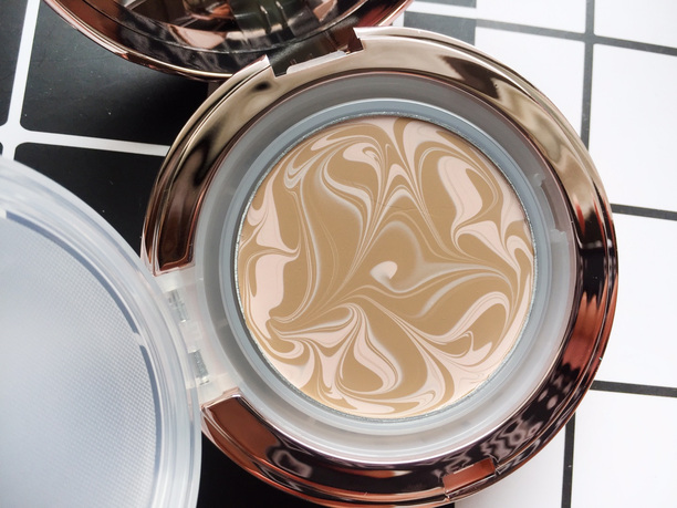 elle粉底液和爱敬气垫哪个好用,爱敬气垫哪一款好