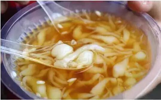 重庆旅游推荐四天三夜解放碑,重庆旅游攻略必去景点重庆解放碑