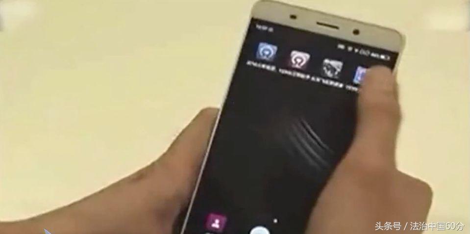 女子多次抢票失败投奔小网站被骗，12306工作人员给出明确信息