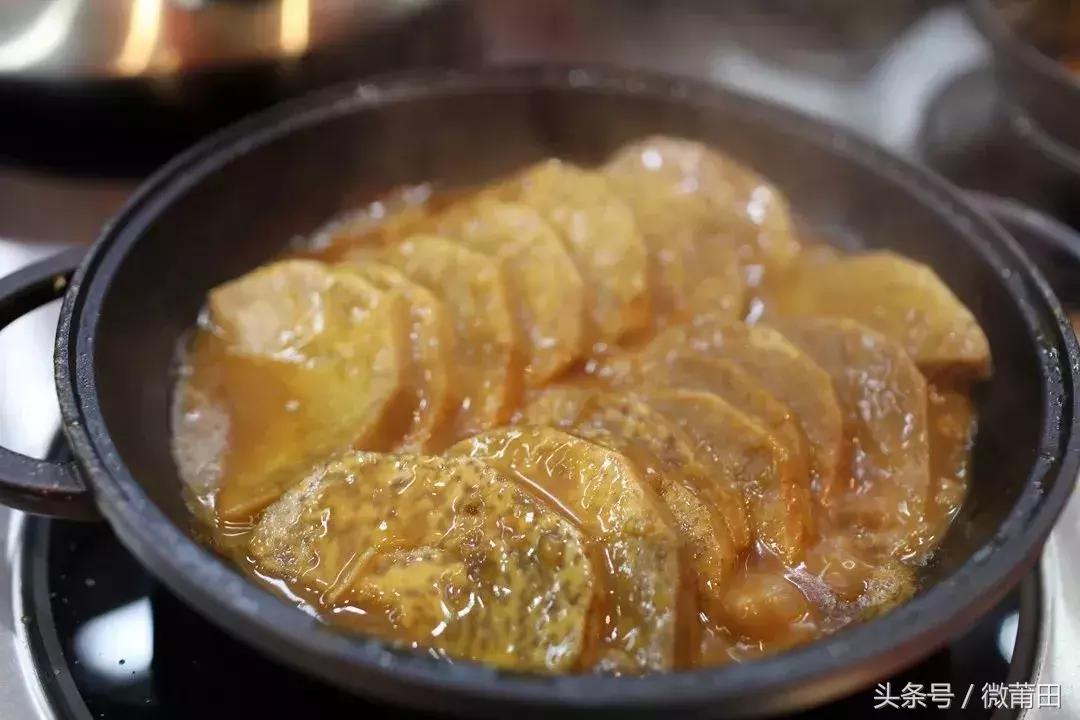 莆田涵江藏着个美食天堂，十里桃花下吃着莆仙味，小编被惊艳到了