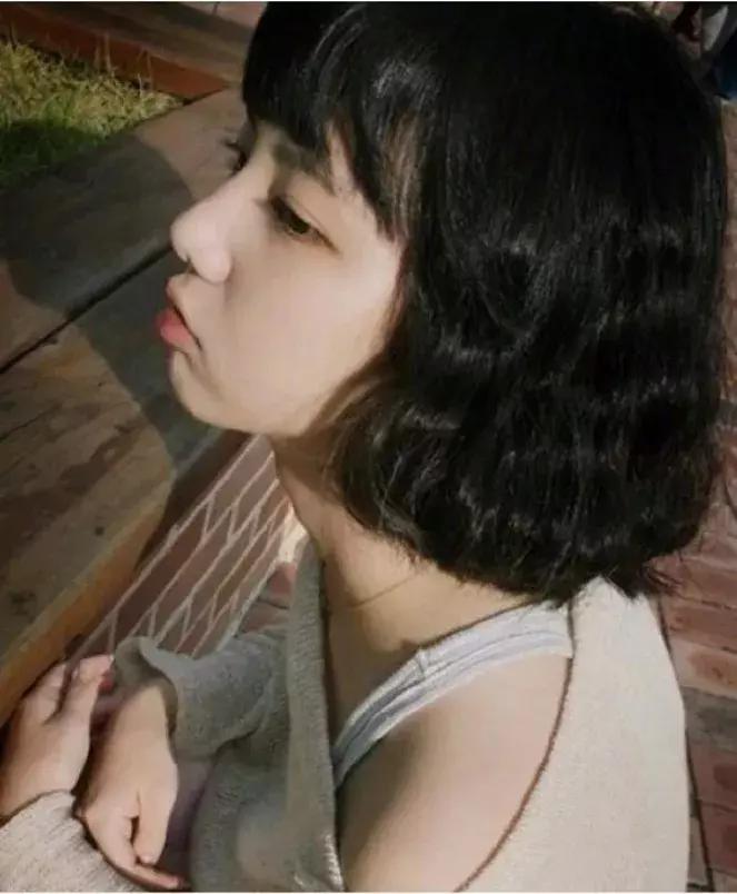 短发剪完不好看咋办,剪了不好看的短发怎么办