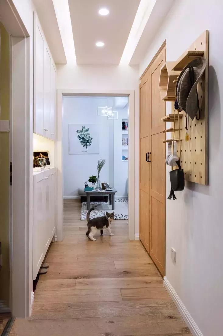 60平北欧小两居室,床头柜非常有设计感!