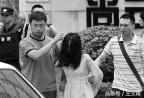 溜冰会怎么样,溜冰会导致脚变形吗