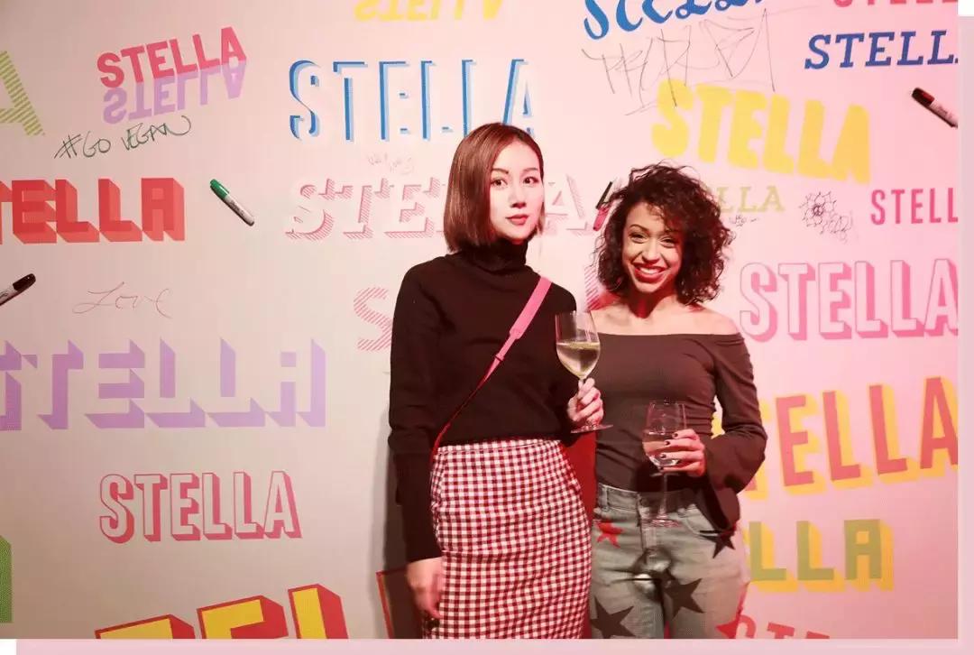 洛杉矶米兰达可儿,水果姐与米兰达可儿