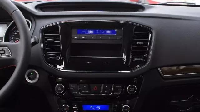 动力太强不敢开,动力太肉的车真的难开