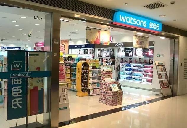 男人喜欢买买买的女人吗,为什么成功的男人喜欢小女孩