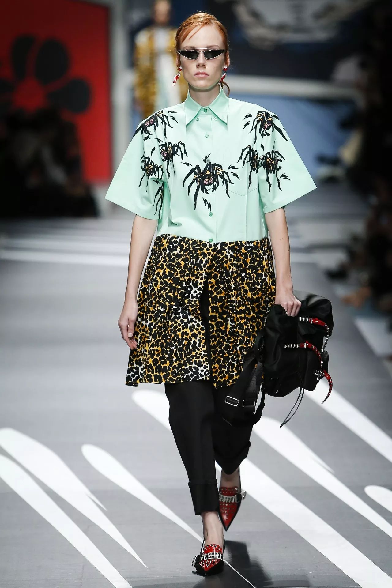 加绒加厚豹纹外套女冬,保暖外套女加厚加绒豹纹