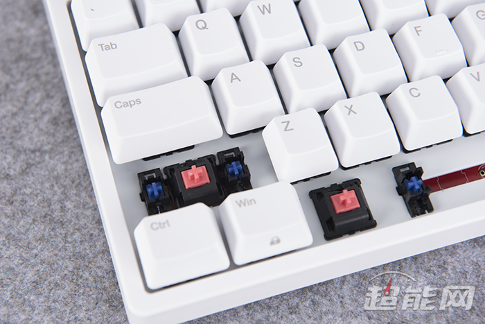 ikbcw200和c87区别,ikbc键盘r300和c87哪个好