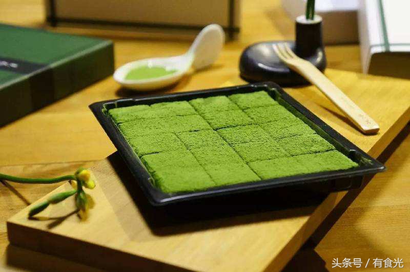 2020年的网红零食还吃不胖,带你回到2017年的网红零食