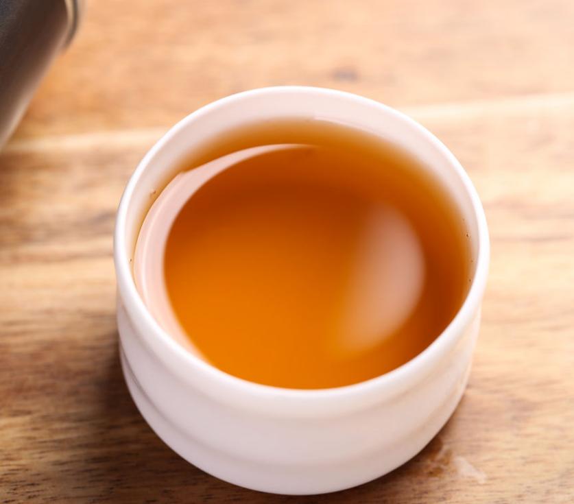 厨房油烟污渍去除的小妙招,开放式厨房除油烟妙招