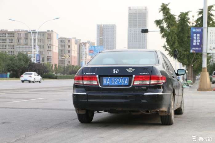 雅阁2022款油电混合二手保值率,本田雅阁十年保值率多少