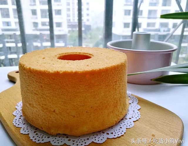 戚风蓬松得很高但是脱模回缩,烘焙学徒注意什么