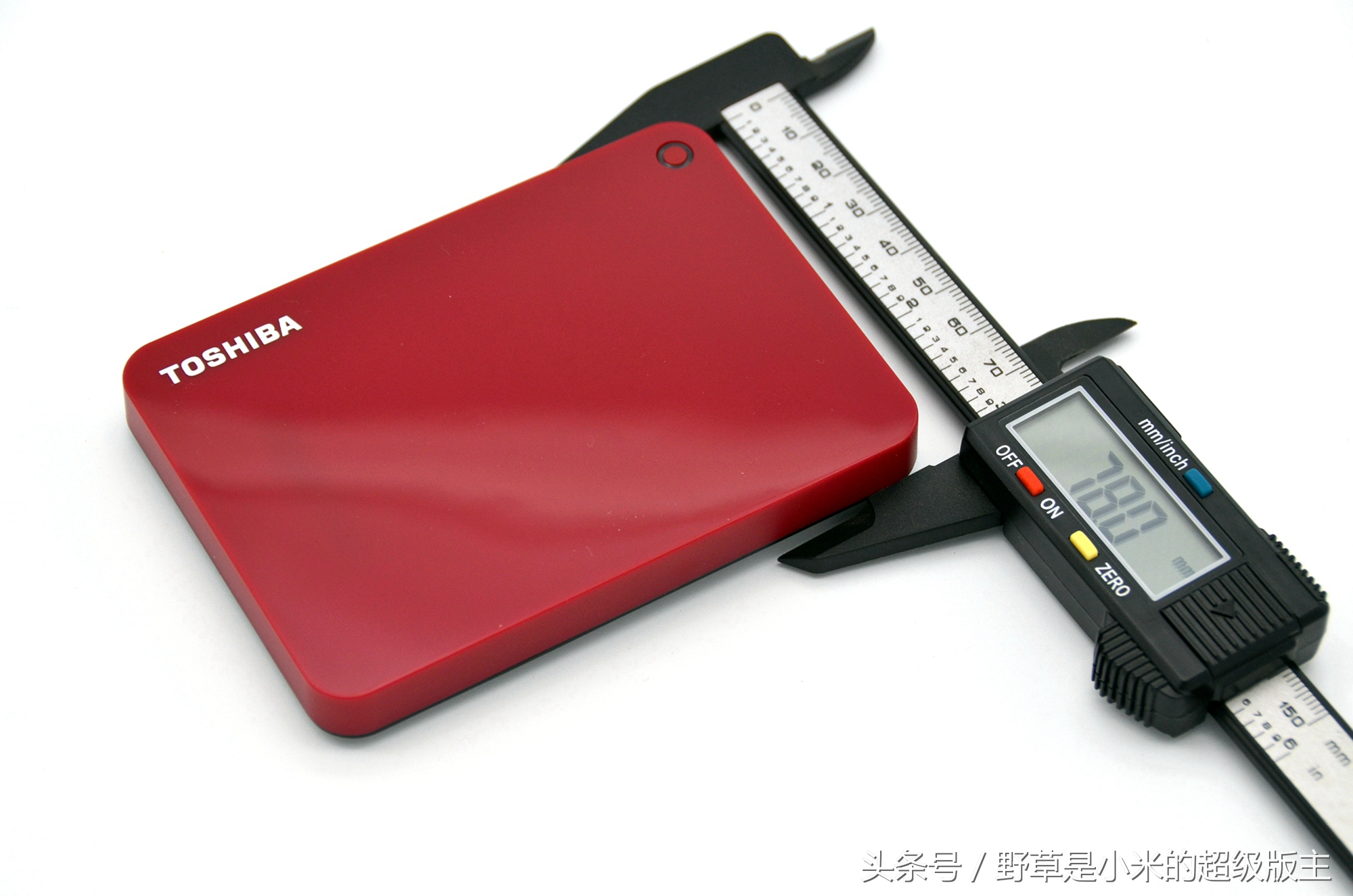 东芝slim移动硬盘评测,东芝高端移动硬盘推荐