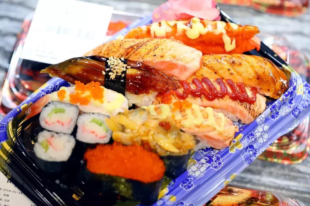 宇宙最红“地球港”空降北京！8国牛肉，逛吃7天不重样！