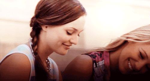 红角洲这家韩餐好偏心，妹子同行就打折，妹子越多折扣越优惠