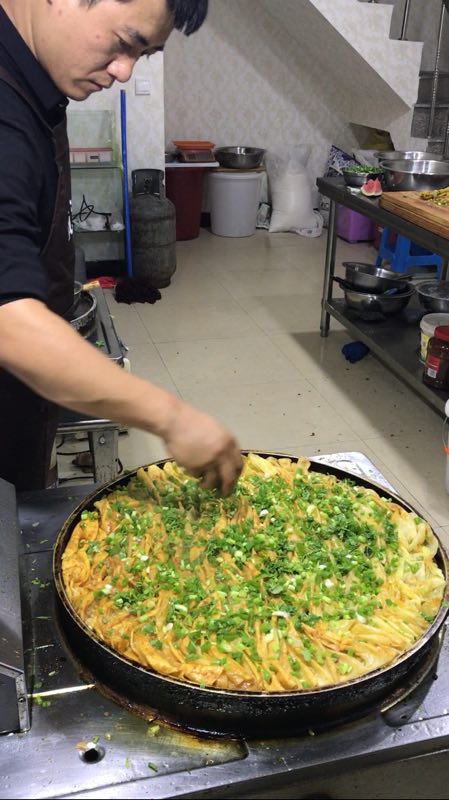 小吃创业有哪些好项目,一人投资小本小吃创业项目见效