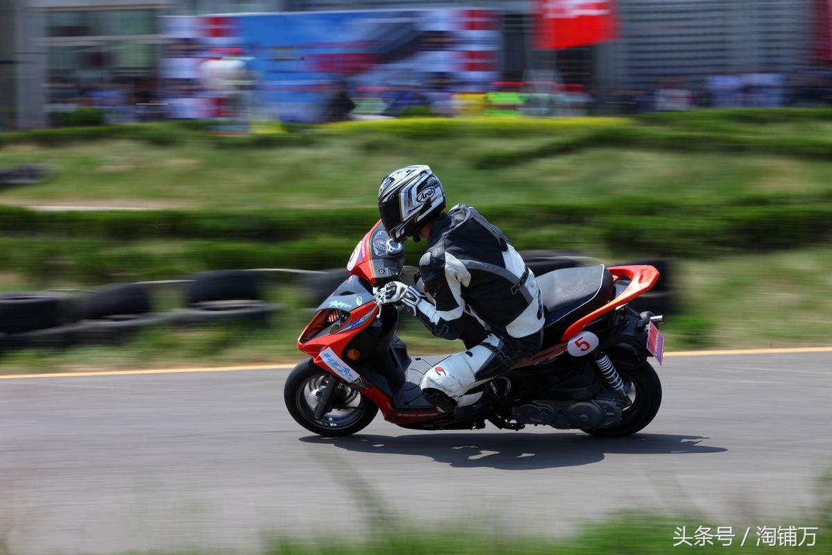 街头复古踏板,推荐十款性价比高的踏板摩托