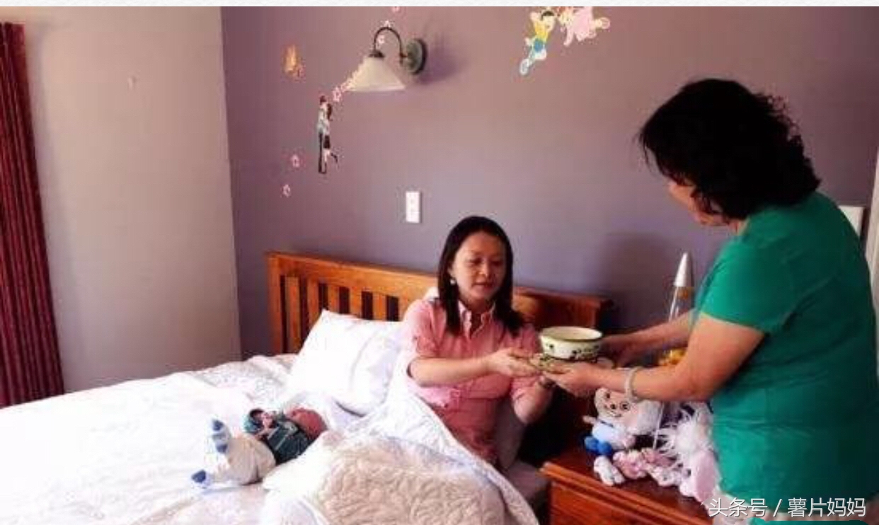 剖腹产六十天后伤口出血怎么回事,剖腹产60天了还流黄水怎么回事