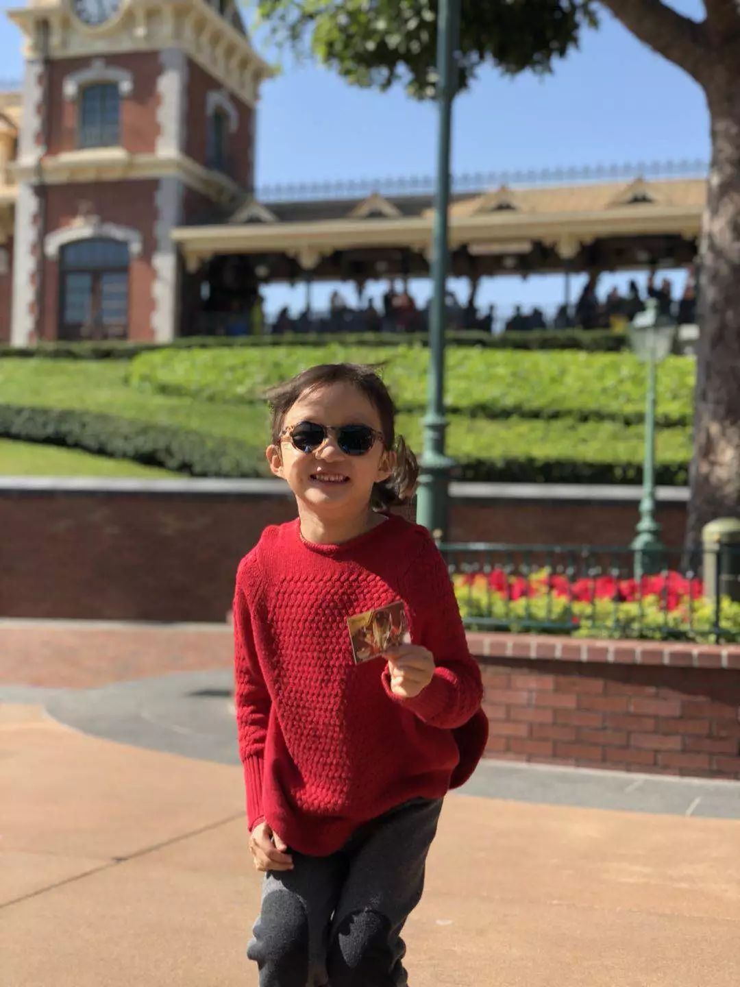 香港迪士尼必玩攻略,香港迪士尼攻略一日游最新一期