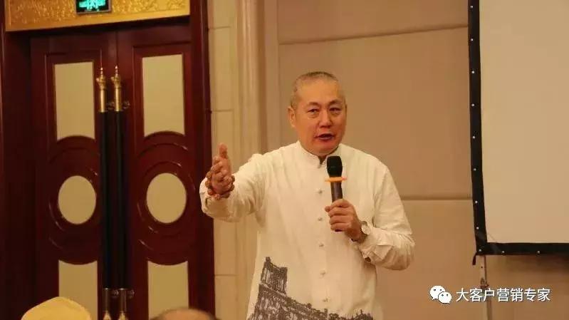 大客户怎样才会愿意接受你的推销,做销售怎么才能让客户主动找你