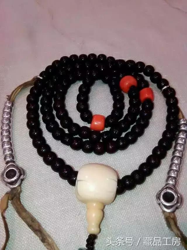 108颗佛珠计数器应该在什么位置,藏传佛珠计数器在腰珠的哪个位置