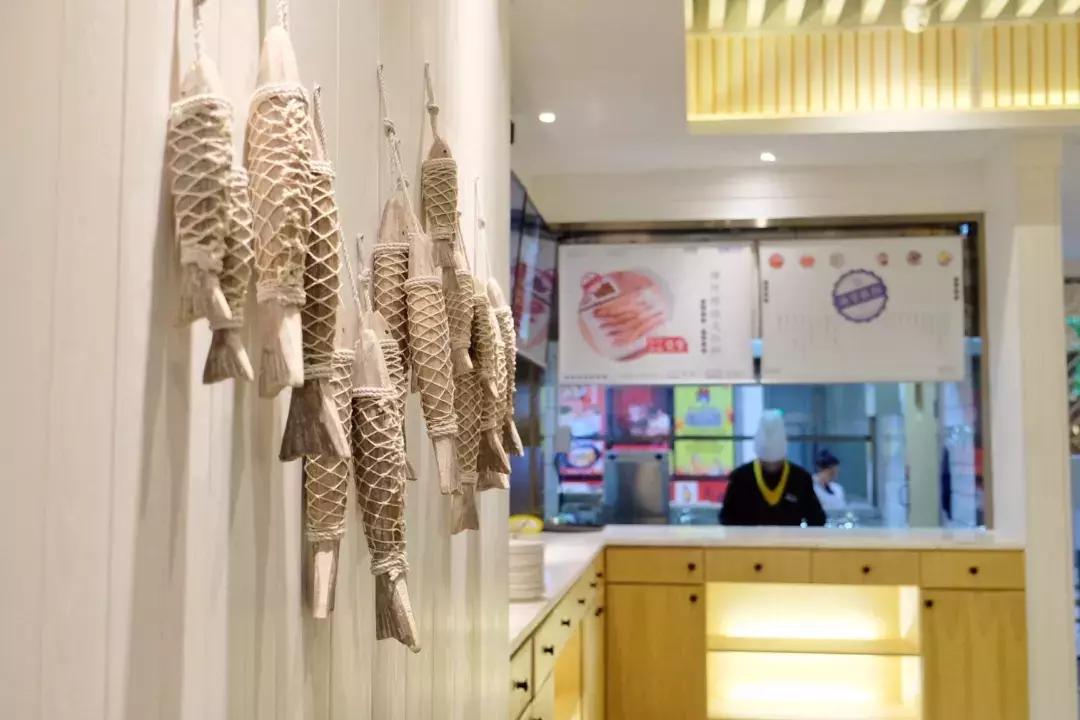 贵阳平价海鲜店,高大上的海鲜店装修