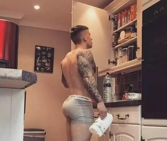 男生屁股翘是种什么体验？锻炼这五个动作一定对你有用！