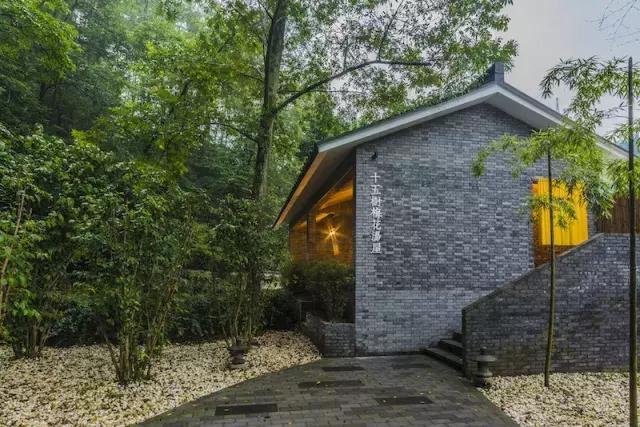 成都泡温泉一日游最佳景点,成都周边100元泡温泉包吃住