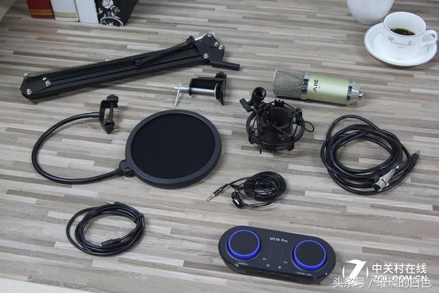 如何用三百元打造网络主播十款声卡套装横评