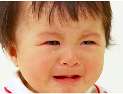 孩子缺乏安全感的表现和解决办法,孩子比较缺乏安全感怎么办