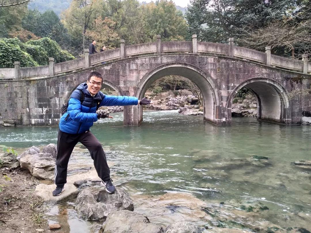 两年半30门课满绩，能“狂飙”英语，这才是学霸中的“战斗机”！