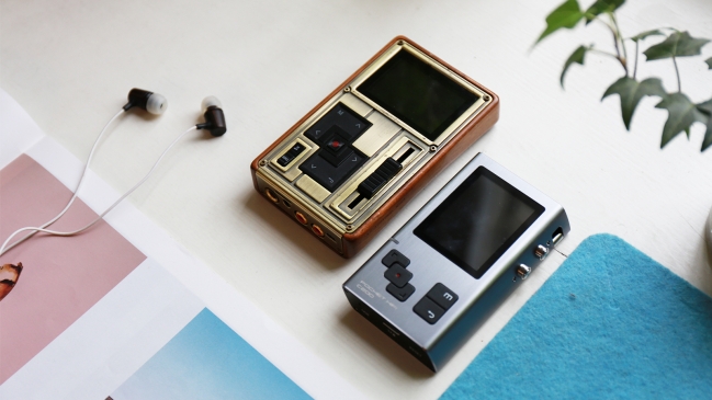 七彩虹c200播放器可以配4.4插头吗,七彩虹c200音乐播放器