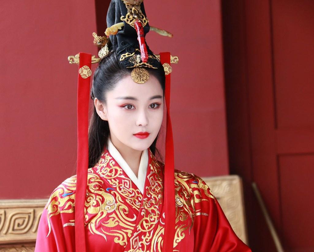 张馨予现在为什么选择当一名演员,揭秘张馨予为什么一直被黑