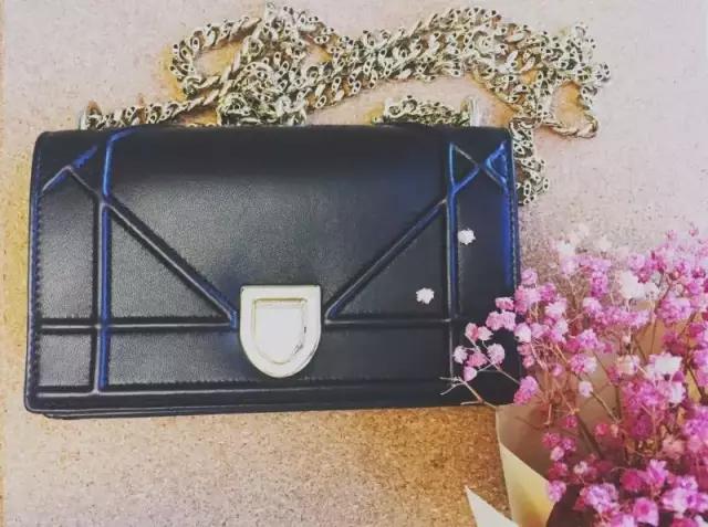 大牌包包有哪些实用耐背的,撞包的原因