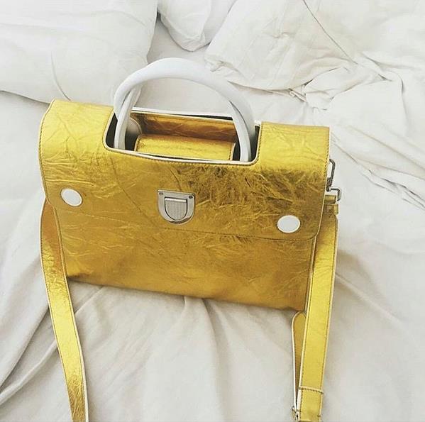 想省钱找朋友反而多花钱,想找一个省钱的东西