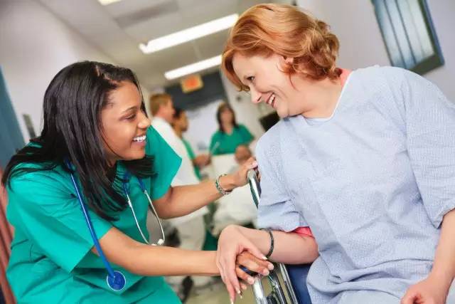 20个适合女生的高收入工作,永远吃香薪资待遇高的女性职业