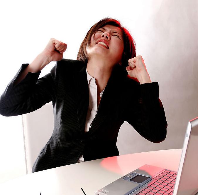 小心！这8种生活陋习正在让你的肌肤加速衰老