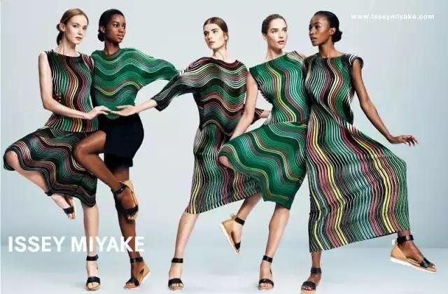 成都最新探店,成都老街冒出一家酷炫潮店