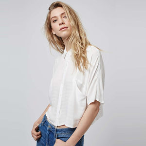 郑秀晶同款牛仔衬衫,郑秀晶蓝色衣服牛仔裤